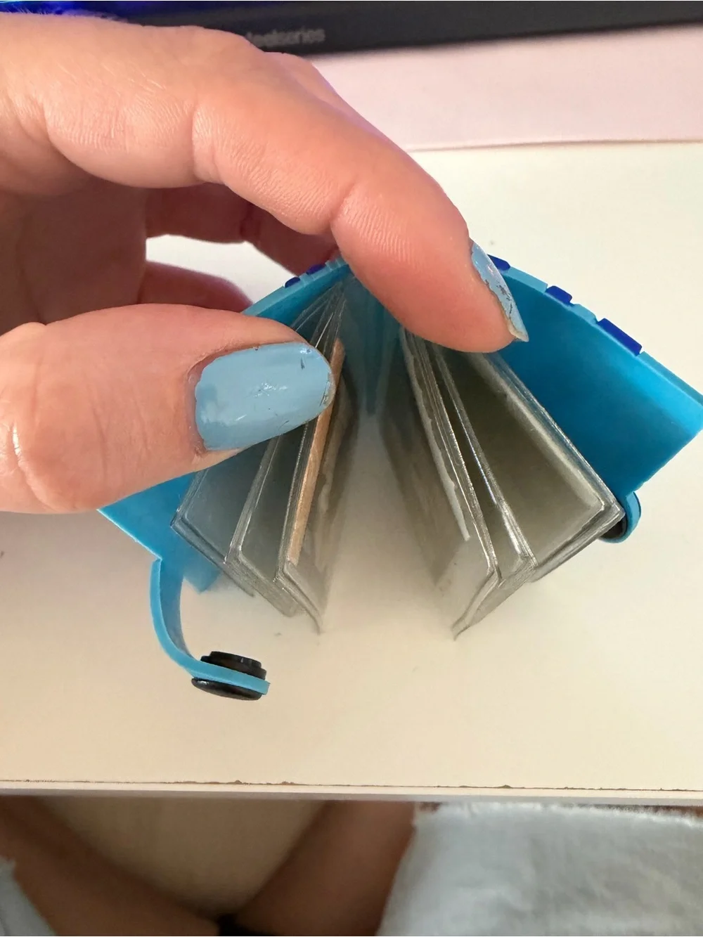 American Girl x iZone Poloroid Photo Album Blue Swirl Keychain Accessory